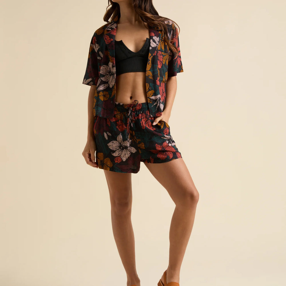 Seaside Short