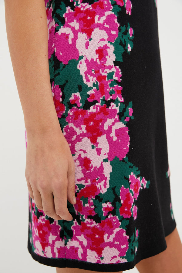 Climbing Roses Knit Jacquard Short Sleeve Marie Dress